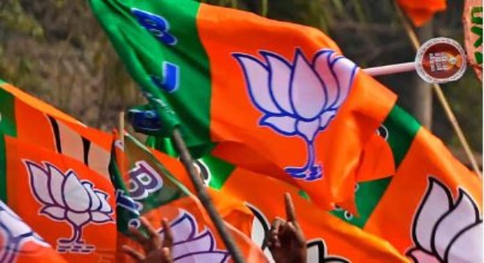 തിരുവിതാംകൂർ സഹകരണ സംഘത്തിലെ തട്ടിപ്പ് ; ക്രൈംബ്രാഞ്ച് അന്വേഷണം ഉടൻ തിരുവിതാംകൂർ സഹകരണ സംഘത്തിലെ തട്ടിപ്പ് ; ക്രൈംബ്രാഞ്ച് അന്വേഷണം ഉടൻ
