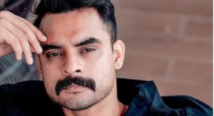 ആള്കൂട്ട വിചാരണ ശരിയാണോ, നീതി നടപ്പാക്കുകയാണ് വേണ്ടത് ; ടോവിനോ ആള്കൂട്ട വിചാരണ ശരിയാണോ, നീതി നടപ്പാക്കുകയാണ് വേണ്ടത് ; ടോവിനോ