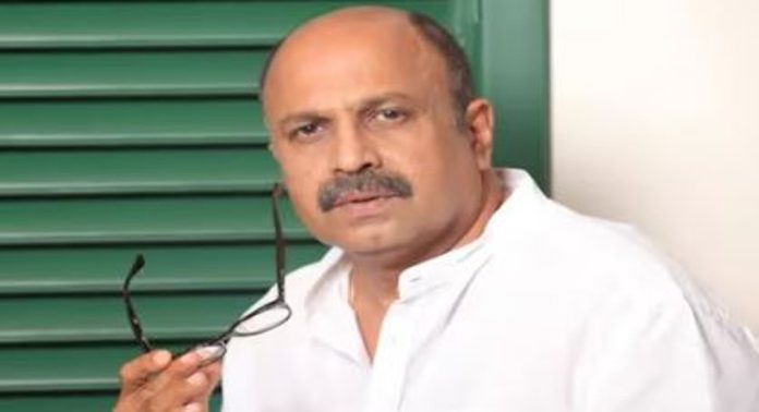 ബലാത്സംഗ കേസ് ; നടൻ സിദ്ദിഖ് മുന്കൂര് ജാമ്യത്തിന് ശ്രമം തുടങ്ങി ബലാത്സംഗ കേസ് ; നടൻ സിദ്ദിഖ് മുന്കൂര് ജാമ്യത്തിന് ശ്രമം തുടങ്ങി