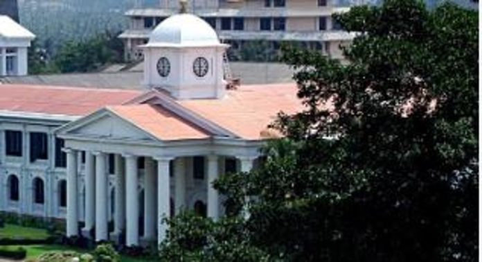 സാലറി ചലഞ്ച് ; സർക്കാർ ഉത്തരവിറങ്ങി സാലറി ചലഞ്ച് ; സർക്കാർ ഉത്തരവിറങ്ങി
