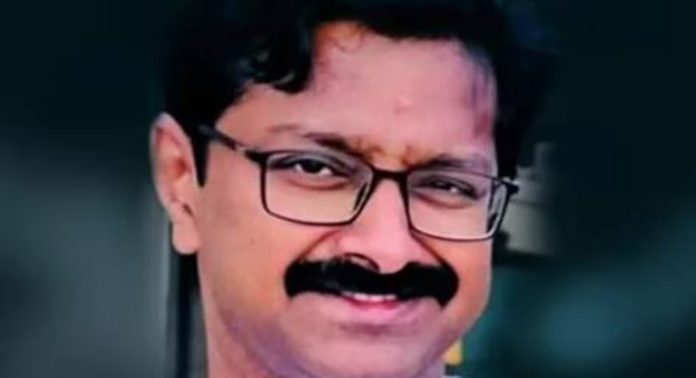 ഗുജറാത്തിൽ ലിഫ്റ്റ് പിറ്റിൽ വീണ് അപകടം ; മലയാളി യുവാവ് മരിച്ചു ഗുജറാത്തിൽ ലിഫ്റ്റ് പിറ്റിൽ വീണ് അപകടം ; മലയാളി യുവാവ് മരിച്ചു