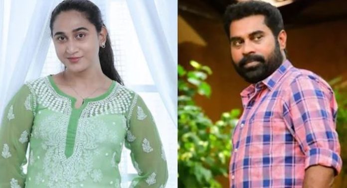 എന്നോട് മോശമായി പെരുമാറി, എനിക്ക് വലിയ വിഷമമുണ്ടാക്കി ; നടന് സുരാജ് വെഞ്ഞാറമൂടിനെതിരേ ഗുരുതര ആരോപണവുമായി നടി അഞ്ജലി അമീര് എന്നോട് മോശമായി പെരുമാറി, എനിക്ക് വലിയ വിഷമമുണ്ടാക്കി ; നടന് സുരാജ് വെഞ്ഞാറമൂടിനെതിരേ ഗുരുതര ആരോപണവുമായി നടി അഞ്ജലി അമീര്