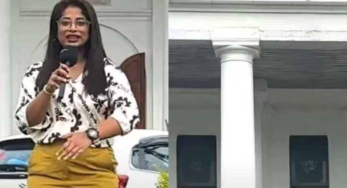 ഹെലോ പണി കിട്ടി ഗയ്സ്…; സെക്രട്ടേറിയറ്റിന് മുന്നിൽ അനുമതി ഇല്ലാതെ വ്ലോഗ്റുടെ വീഡിയോ ഷൂട്ട്, പുതിയ വിവാദം ഹെലോ പണി കിട്ടി ഗയ്സ്…; സെക്രട്ടേറിയറ്റിന് മുന്നിൽ അനുമതി ഇല്ലാതെ വ്ലോഗ്റുടെ വീഡിയോ ഷൂട്ട്, പുതിയ വിവാദം