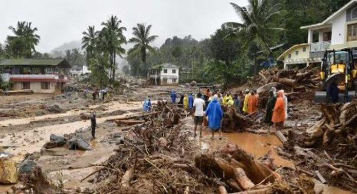 വയനാട് ഉരുൾപൊട്ടൽ ദുരന്തം ; 1,200 കോടി രൂപയുടെ നഷ്ട്ടം, കണക്കുകൾ പുറത്തുവിട്ട് സർക്കാർ വയനാട് ഉരുൾപൊട്ടൽ ദുരന്തം ; 1,200 കോടി രൂപയുടെ നഷ്ട്ടം, കണക്കുകൾ പുറത്തുവിട്ട് സർക്കാർ