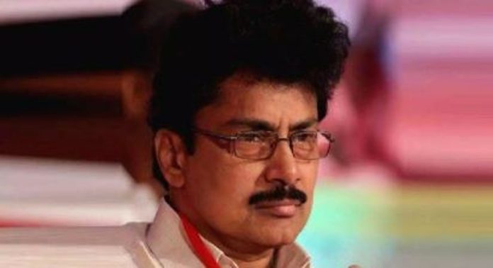 പി.കെ ശശിക്കെതിരെ സിപിഎമ്മില് അച്ചടക്ക നടപടി ; തിരഞ്ഞെടുക്കപ്പെട്ട എല്ലാ സ്ഥാനങ്ങളില് നിന്നും നീക്കി പി.കെ ശശിക്കെതിരെ സിപിഎമ്മില് അച്ചടക്ക നടപടി ; തിരഞ്ഞെടുക്കപ്പെട്ട എല്ലാ സ്ഥാനങ്ങളില് നിന്നും നീക്കി