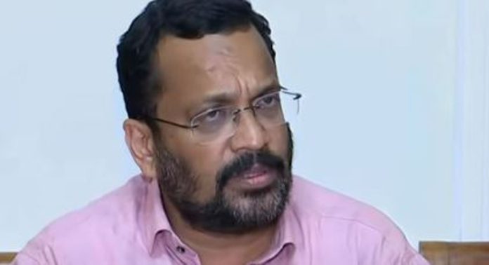കവളപ്പാറ ദുരിതബാധിതരുടെ നഷ്ടപരിഹാര തുകയിൽ നിന്ന് വായ്പാ തുക പിടിച്ചത് പ്രത്യേകം പരിശോധിക്കും ; മന്ത്രി കെ.രാജൻ കവളപ്പാറ ദുരിതബാധിതരുടെ നഷ്ടപരിഹാര തുകയിൽ നിന്ന് വായ്പാ തുക പിടിച്ചത് പ്രത്യേകം പരിശോധിക്കും ; മന്ത്രി കെ.രാജൻ