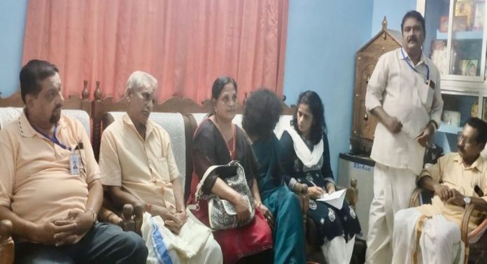 സിനിമ മേഖലയിലെ ജന്മിത്വവും,അടിമത്വവും,അയിത്വവും,തമ്പ്രാൻ ഭരണവും അവസാനിപ്പിക്കണം ; കെ.ജി.റെജി സിനിമ മേഖലയിലെ ജന്മിത്വവും,അടിമത്വവും,അയിത്വവും,തമ്പ്രാൻ ഭരണവും അവസാനിപ്പിക്കണം ; കെ.ജി.റെജി