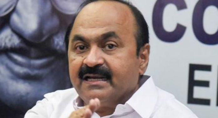 സർക്കാർ വേട്ടക്കാർക്കൊപ്പം, ഇരകളെ അപമാനിക്കുന്ന നിലപാട് ; പ്രതിപക്ഷ നേതാവ് സർക്കാർ വേട്ടക്കാർക്കൊപ്പം, ഇരകളെ അപമാനിക്കുന്ന നിലപാട് ; പ്രതിപക്ഷ നേതാവ്