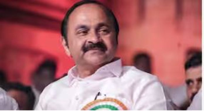 യുഡിഎഫ് എംഎല്എമാര് ഒരുമാസത്തെ ശമ്പളം മുഖ്യമന്ത്രിയുടെ ദുരിതാശ്വാസ നിധിയിലേക്ക് നല്കും ; വി.ഡി സതീശന് യുഡിഎഫ് എംഎല്എമാര് ഒരുമാസത്തെ ശമ്പളം മുഖ്യമന്ത്രിയുടെ ദുരിതാശ്വാസ നിധിയിലേക്ക് നല്കും ; വി.ഡി സതീശന്