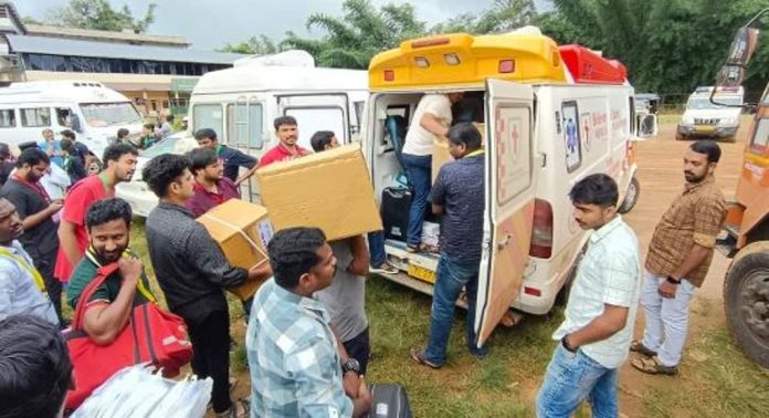 വയനാട് ദുരന്ത ഭൂമിയിൽ കാരുണ്യ സ്പർശമായി ബീലീവേഴ്സ് ഈസ്റ്റേൺ ചർച്ച് വയനാട് ദുരന്ത ഭൂമിയിൽ കാരുണ്യ സ്പർശമായി ബീലീവേഴ്സ് ഈസ്റ്റേൺ ചർച്ച്