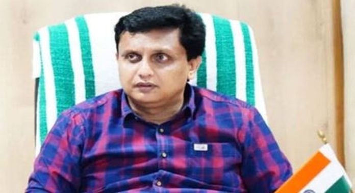 യൂത്ത് ലീഗ് ഊട്ടുപുര തടഞ്ഞ പോലീസ് നടപടി പരിശോധിക്കണം ; മന്ത്രി മുഹമ്മദ് റിയാസ് യൂത്ത് ലീഗ് ഊട്ടുപുര തടഞ്ഞ പോലീസ് നടപടി പരിശോധിക്കണം ; മന്ത്രി മുഹമ്മദ് റിയാസ്