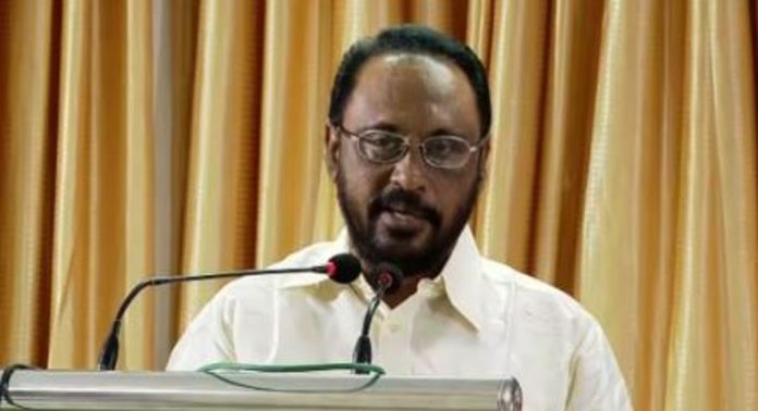ഗാഡ്ഗിൽ റിപ്പോർട്ട് നടപ്പാക്കണം ; ചെറിയാൻ ഫിലിപ്പ് ഗാഡ്ഗിൽ റിപ്പോർട്ട് നടപ്പാക്കണം ; ചെറിയാൻ ഫിലിപ്പ്