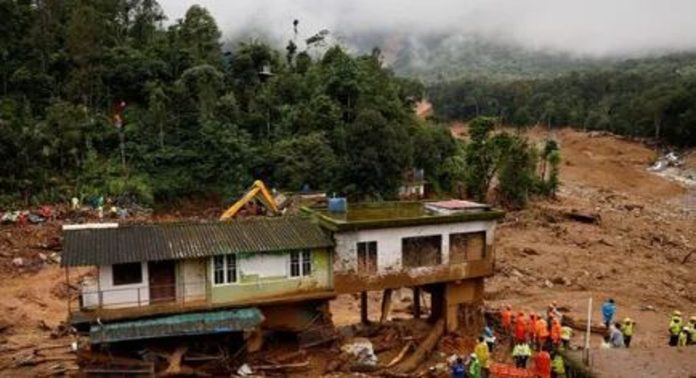 ഉരുള് പൊട്ടല് ദുരന്തത്തിൽ രേഖകള് നഷ്ടമായവർക്ക് വീണ്ടെടുക്കാന് നടപടി ഉരുള് പൊട്ടല് ദുരന്തത്തിൽ രേഖകള് നഷ്ടമായവർക്ക് വീണ്ടെടുക്കാന് നടപടി