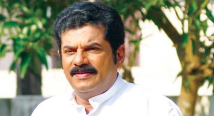 മുകേഷിന്റെ എംഎൽഎ സ്ഥാനത്തിൽ തീരുമാനം ഇന്ന് ഉണ്ടായേക്കും മുകേഷിന്റെ എംഎൽഎ സ്ഥാനത്തിൽ തീരുമാനം ഇന്ന് ഉണ്ടായേക്കും