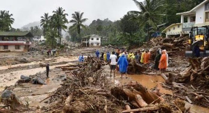 വയനാട് ദുരന്തം ; ഇതുവരെ മരിച്ചത് 387 പേർ, തിരച്ചിൽ ഇന്നും തുടരും വയനാട് ദുരന്തം ; ഇതുവരെ മരിച്ചത് 387 പേർ, തിരച്ചിൽ ഇന്നും തുടരും
