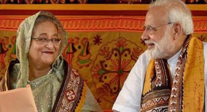 കലാപത്തെ തുടർന്ന് രാജ്യം വിട്ടോടിയ ഷെയ്ഖ് ഹസീന ഇന്ത്യയിൽ തന്നെ തുടർന്നേക്കുമെന്ന് റിപ്പോർട്ട് കലാപത്തെ തുടർന്ന് രാജ്യം വിട്ടോടിയ ഷെയ്ഖ് ഹസീന ഇന്ത്യയിൽ തന്നെ തുടർന്നേക്കുമെന്ന് റിപ്പോർട്ട്