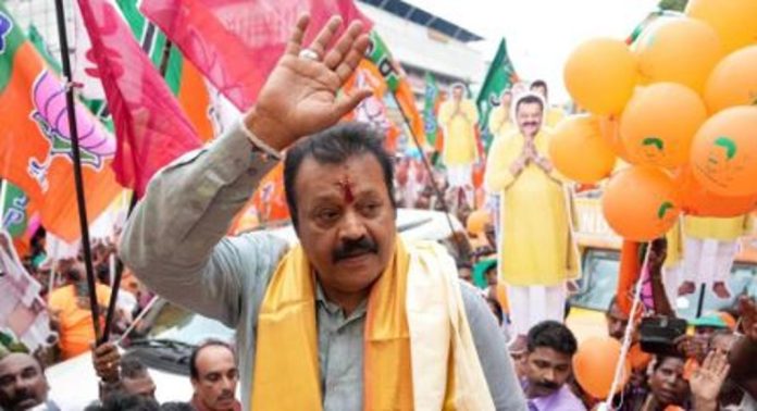 പണിമുടക്കുകൾ കൊണ്ട് പൂർണമായും അട്ടിമറിക്കപ്പെട്ട ഒരു സ്ഥലത്ത് എയിംസ് വരണം ; സുരേഷ് ഗോപി പണിമുടക്കുകൾ കൊണ്ട് പൂർണമായും അട്ടിമറിക്കപ്പെട്ട ഒരു സ്ഥലത്ത് എയിംസ് വരണം ; സുരേഷ് ഗോപി
