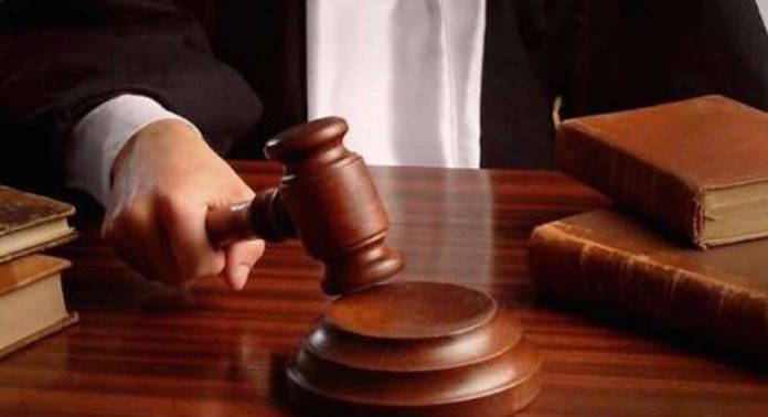 15കാരനെ ലൈംഗികമായി പീഡിപ്പിച്ചു ; മദ്രസ അദ്ധ്യാപകന് ശിക്ഷ വിധിച്ച് കോടതി 15കാരനെ ലൈംഗികമായി പീഡിപ്പിച്ചു ; മദ്രസ അദ്ധ്യാപകന് ശിക്ഷ വിധിച്ച് കോടതി