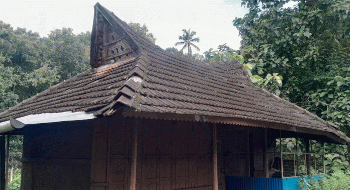 അളിയൻമുക്കിലേക്ക് വരൂ, തടി കട കാണാം അളിയൻമുക്കിലേക്ക് വരൂ, തടി കട കാണാം