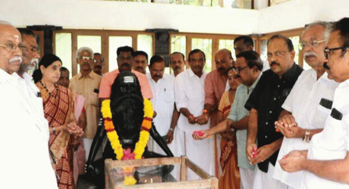 ചെറുകോൽപ്പുഴ ഹിന്ദുമത മഹാമണ്ഡലത്തിന്റെ ആഭിമുഖ്യത്തിൽ ചട്ടമ്പിസ്വാമികളുടെ 171-ാമത് ജയന്തി ആഘോഷിച്ചു ചെറുകോൽപ്പുഴ ഹിന്ദുമത മഹാമണ്ഡലത്തിന്റെ ആഭിമുഖ്യത്തിൽ ചട്ടമ്പിസ്വാമികളുടെ 171-ാമത് ജയന്തി ആഘോഷിച്ചു
