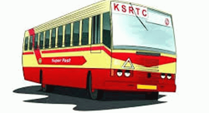 ഗുരുവായൂർ ഫാസ്റ്റിന് വീണ്ടും അനുമതി ലഭിക്കുമെന്ന പ്രതീക്ഷയില് യാത്രക്കാര് ഗുരുവായൂർ ഫാസ്റ്റിന് വീണ്ടും അനുമതി ലഭിക്കുമെന്ന പ്രതീക്ഷയില് യാത്രക്കാര്