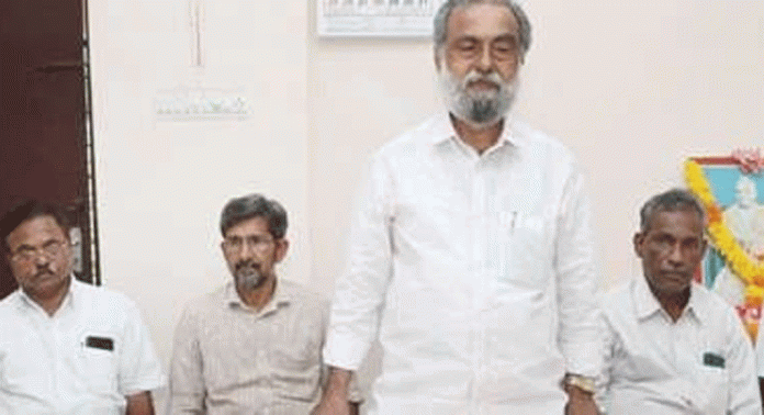 പെരുമ്പുളിക്കൽ എൻ.എസ്.എസ്. കരയോഗം ഉന്നത വിജയം നേടിയ വിദ്യാർഥികളെ അനുമോദിച്ചു പെരുമ്പുളിക്കൽ എൻ.എസ്.എസ്. കരയോഗം ഉന്നത വിജയം നേടിയ വിദ്യാർഥികളെ അനുമോദിച്ചു
