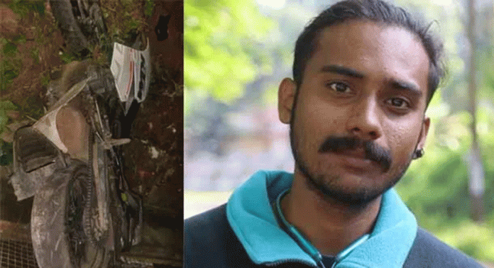 പത്തനംതിട്ട അഞ്ചക്കാലായില് ഡ്യൂക്ക് ബൈക്ക് നിയന്ത്രണം വിട്ടു മറിഞ്ഞ് യുവാവ് മരിച്ചു പത്തനംതിട്ട അഞ്ചക്കാലായില് ഡ്യൂക്ക് ബൈക്ക് നിയന്ത്രണം വിട്ടു മറിഞ്ഞ് യുവാവ് മരിച്ചു