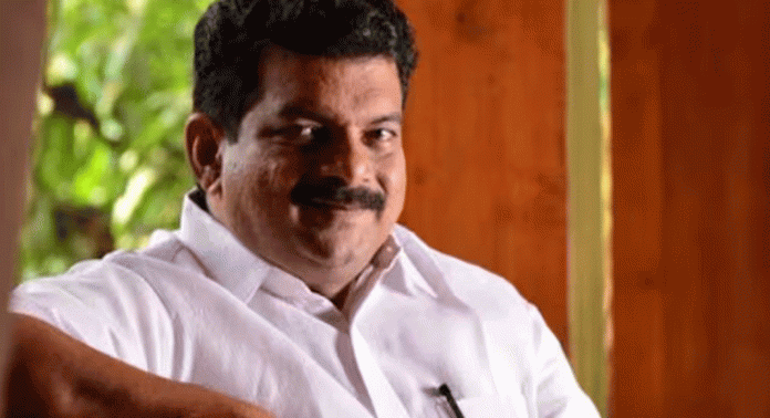 മലപ്പുറം എസ് പി എസ് ശശിധരനെതിരായ പി വി അന്വര് എംഎല്എയുടെ പ്രതിഷേധത്തില് സിപിഎമ്മിന് കടുത്ത അതൃപ്തി മലപ്പുറം എസ് പി എസ് ശശിധരനെതിരായ പി വി അന്വര് എംഎല്എയുടെ പ്രതിഷേധത്തില് സിപിഎമ്മിന് കടുത്ത അതൃപ്തി