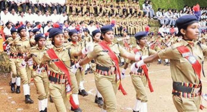സ്റ്റുഡന്റ് പോലീസ് കേഡറ്റുകളുടെ പാസിങ്ങൗട്ട് പരേഡ് റാന്നി എസ്.സി.ഹയർ സെക്കൻഡറി സ്കൂൾ മൈതാനത്ത് നടന്നു സ്റ്റുഡന്റ് പോലീസ് കേഡറ്റുകളുടെ പാസിങ്ങൗട്ട് പരേഡ് റാന്നി എസ്.സി.ഹയർ സെക്കൻഡറി സ്കൂൾ മൈതാനത്ത് നടന്നു