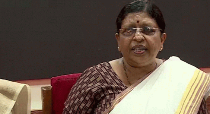 ഹേമ കമ്മിറ്റി റിപ്പോര്ട്ടിന്റെ അടിസ്ഥാനത്തില് സ്വമേധയാ കേസെടുക്കാനാകില്ലെന്ന് വനിതാ കമ്മീഷന് അധ്യക്ഷ പി സതീദേവി ഹേമ കമ്മിറ്റി റിപ്പോര്ട്ടിന്റെ അടിസ്ഥാനത്തില് സ്വമേധയാ കേസെടുക്കാനാകില്ലെന്ന് വനിതാ കമ്മീഷന് അധ്യക്ഷ പി സതീദേവി