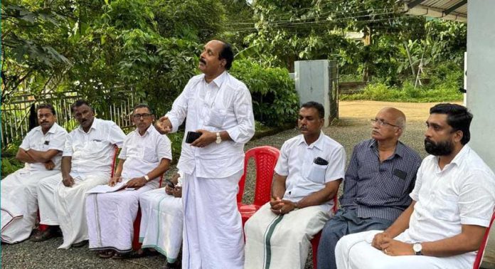 ശാന്തിനഗർ – ഇടത്താവളം റോഡിന്റെ ശോചനീയാവസ്ഥ പരിഹരിക്കണം ; കോൺഗ്രസ് ശാന്തിനഗർ – ഇടത്താവളം റോഡിന്റെ ശോചനീയാവസ്ഥ പരിഹരിക്കണം ; കോൺഗ്രസ്