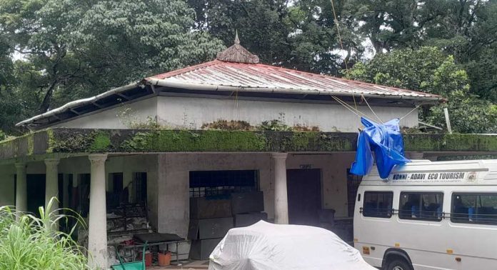 ഗജരാജ പേപ്പർ നിർമ്മാണ യൂണിറ്റ് പൂർണ്ണമായി ഇല്ലാതെയാക്കാൻ വനം വകുപ്പ് തീരുമാനം ഗജരാജ പേപ്പർ നിർമ്മാണ യൂണിറ്റ് പൂർണ്ണമായി ഇല്ലാതെയാക്കാൻ വനം വകുപ്പ് തീരുമാനം