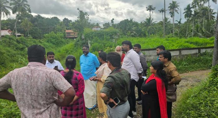 ഏഴംകുളം കനാൽ പാലം തർക്കങ്ങൾ പരിഹരിച്ചു ; നിർമ്മാണം ഉടൻ ആരംഭിക്കും – ചിറ്റയം ഗോപകുമാർ ഡെപ്യൂട്ടി സ്പീക്കർ ഏഴംകുളം കനാൽ പാലം തർക്കങ്ങൾ പരിഹരിച്ചു ; നിർമ്മാണം ഉടൻ ആരംഭിക്കും – ചിറ്റയം ഗോപകുമാർ ഡെപ്യൂട്ടി സ്പീക്കർ