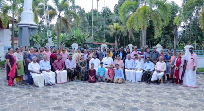 വെൺമണി സെഹിയോൻ മാർത്തോമ്മാ ഇടവകയുടെ ആഭിമുഖ്യത്തിൽ നടന്നു വന്ന ബൈബിൾ പാരായണം സമാപിച്ചു വെൺമണി സെഹിയോൻ മാർത്തോമ്മാ ഇടവകയുടെ ആഭിമുഖ്യത്തിൽ നടന്നു വന്ന ബൈബിൾ പാരായണം സമാപിച്ചു
