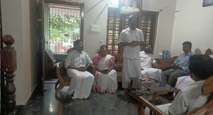 തൊഴിൽ മേഖലയെ ഇടതുപക്ഷസർക്കാർ വഞ്ചിച്ചു : അനിൽ തോമസ് തൊഴിൽ മേഖലയെ ഇടതുപക്ഷസർക്കാർ വഞ്ചിച്ചു : അനിൽ തോമസ്