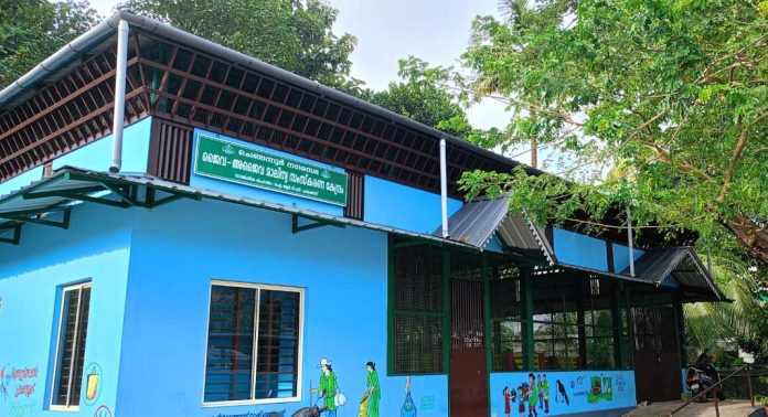 ചെങ്ങന്നൂർ നഗരസഭയിൽ സ്ഥാപിച്ച മാലിന്യ സംസ്കരണ പ്ലാൻ്റ് പ്രവർത്തിക്കാൻ ഇനിയും ആഴ്ചകൾ വേണ്ടിവരും ചെങ്ങന്നൂർ നഗരസഭയിൽ സ്ഥാപിച്ച മാലിന്യ സംസ്കരണ പ്ലാൻ്റ് പ്രവർത്തിക്കാൻ ഇനിയും ആഴ്ചകൾ വേണ്ടിവരും