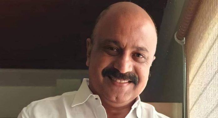 ബലാത്സംഗക്കേസില് മുന്കൂര് ജാമ്യം തേടി നടന് സിദ്ദിഖ് ഹൈക്കോടതിയില് ബലാത്സംഗക്കേസില് മുന്കൂര് ജാമ്യം തേടി നടന് സിദ്ദിഖ് ഹൈക്കോടതിയില്