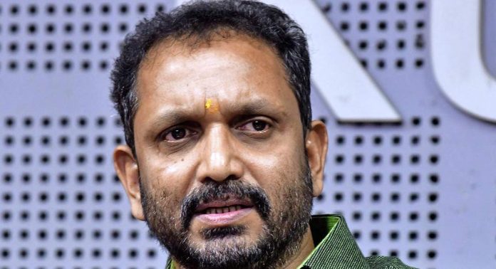 മുഖ്യമന്ത്രിയുടെ ഓഫീസ് കേന്ദ്രീകരിച്ച് രാജ്യദ്രോഹ പ്രവര്ത്തനങ്ങള് നടക്കുന്നു : കെ സുരേന്ദ്രന് മുഖ്യമന്ത്രിയുടെ ഓഫീസ് കേന്ദ്രീകരിച്ച് രാജ്യദ്രോഹ പ്രവര്ത്തനങ്ങള് നടക്കുന്നു : കെ സുരേന്ദ്രന്