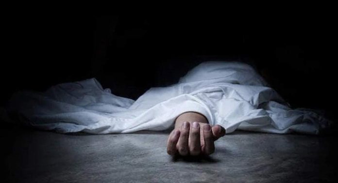 ഭാര്യയോട് മോശം പെരുമാറ്റം ; അഭിഭാഷകനെ യുവാവ് മർദ്ദിച്ചുകൊന്നു ഭാര്യയോട് മോശം പെരുമാറ്റം ; അഭിഭാഷകനെ യുവാവ് മർദ്ദിച്ചുകൊന്നു
