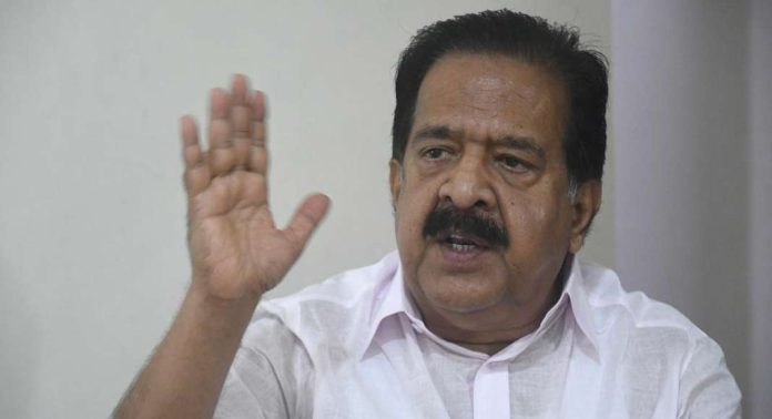 തിരു:നരനായാട്ട് നടത്തിയ പോലീസുകാർ കരുതിയിരുന്നോളു : ഓരോ അടിക്കും കണക്കുപറയിക്കും : രമേശ് ചെന്നിത്തല തിരു:നരനായാട്ട് നടത്തിയ പോലീസുകാർ കരുതിയിരുന്നോളു : ഓരോ അടിക്കും കണക്കുപറയിക്കും : രമേശ് ചെന്നിത്തല
