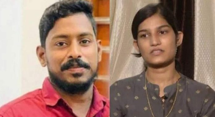 അർജുന്റെ ഭാര്യ ജോലിയിൽ പ്രവേശിച്ചു ; നിയമനം വേങ്ങേരി സഹകരണ ബാങ്കിൽ അർജുന്റെ ഭാര്യ ജോലിയിൽ പ്രവേശിച്ചു ; നിയമനം വേങ്ങേരി സഹകരണ ബാങ്കിൽ