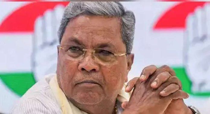 കന്നഡ സിനിമയിലും ഹേമ കമ്മിറ്റി ആവശ്യം; സിദ്ധരാമയ്യയ്ക്കു താരങ്ങളുടെ ഭീമഹർജി കന്നഡ സിനിമയിലും ഹേമ കമ്മിറ്റി ആവശ്യം; സിദ്ധരാമയ്യയ്ക്കു താരങ്ങളുടെ ഭീമഹർജി