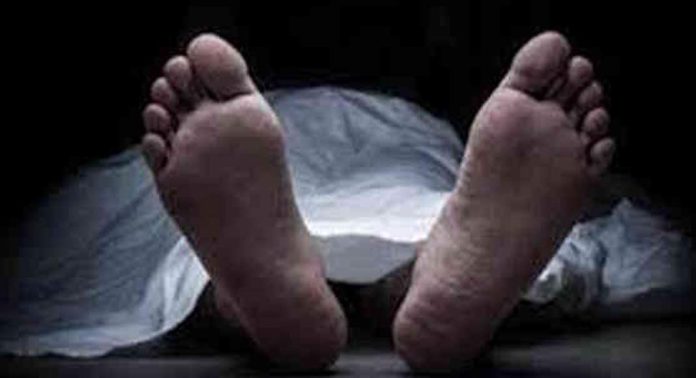 മണിപ്പൂരിൽ ആക്രമണത്തിൽ സ്ത്രീ മരിച്ചു ; മകളടക്കം മൂന്നുപേർക്ക് പരിക്ക് മണിപ്പൂരിൽ ആക്രമണത്തിൽ സ്ത്രീ മരിച്ചു ; മകളടക്കം മൂന്നുപേർക്ക് പരിക്ക്