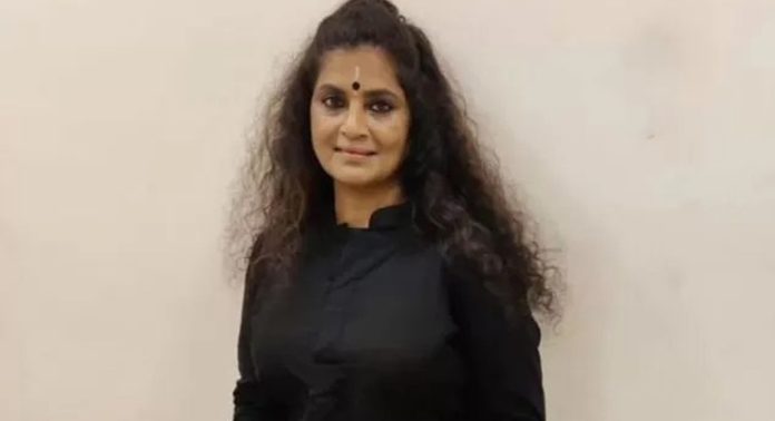 നടി സോണിയ മല്ഹാർ ബിജെപിയിൽ ചേർന്നു നടി സോണിയ മല്ഹാർ ബിജെപിയിൽ ചേർന്നു