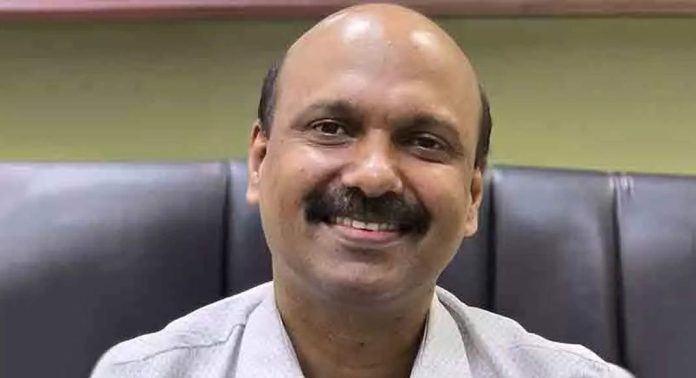 വനശാസ്ത്രജ്ഞന് ഡോ. ഇ.വി.അനൂപ് ട്രെയിൻ തട്ടി മരിച്ചനിലയിൽ വനശാസ്ത്രജ്ഞന് ഡോ. ഇ.വി.അനൂപ് ട്രെയിൻ തട്ടി മരിച്ചനിലയിൽ