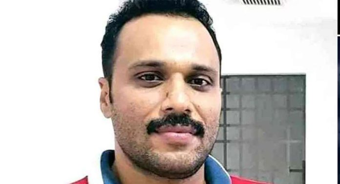 ജിമ്മിൽ വ്യായാമം ചെയ്യുന്നതിനിടെ കുഴഞ്ഞു വീണ് യുവാവ് മരിച്ചു ജിമ്മിൽ വ്യായാമം ചെയ്യുന്നതിനിടെ കുഴഞ്ഞു വീണ് യുവാവ് മരിച്ചു