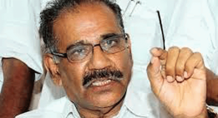 മന്ത്രിസ്ഥാനം മാറ്റുന്നതിൽ അതൃപ്തി പ്രകടമാക്കി മന്ത്രി എ കെ ശശീന്ദ്രൻ മന്ത്രിസ്ഥാനം മാറ്റുന്നതിൽ അതൃപ്തി പ്രകടമാക്കി മന്ത്രി എ കെ ശശീന്ദ്രൻ