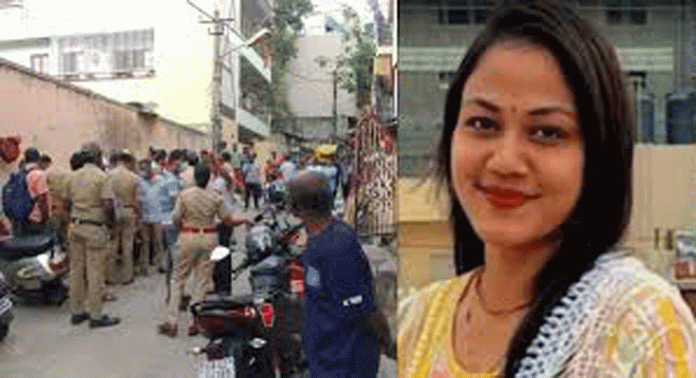 യുവതിയെ കൊലപെടുത്തി മൃതദേഹം കഷ്ണങ്ങളാക്കി ഫ്രിഡ്ജിൽ സൂക്ഷിച്ച സംഭവം ; അന്വേഷണം ഒഡീഷയിലേക്കും യുവതിയെ കൊലപെടുത്തി മൃതദേഹം കഷ്ണങ്ങളാക്കി ഫ്രിഡ്ജിൽ സൂക്ഷിച്ച സംഭവം ; അന്വേഷണം ഒഡീഷയിലേക്കും