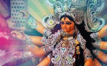 മഹാരാഷ്ട്രയിൽ നവരാത്രി ആഘോഷങ്ങളുടെ ഭാഗമായി സംഘടിപ്പിക്കുന്ന ഗർബ, ദണ്ഡിയ പരിപാടികളിൽ മുസ്ലിംകൾക്ക് പ്രവേശനം അനുവദിക്കരുതെന്ന നിർദേശം