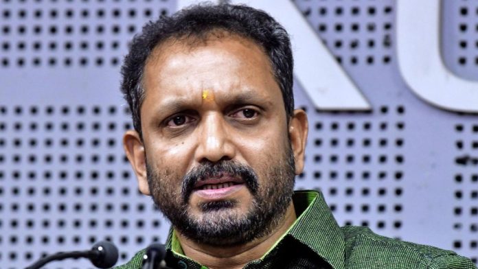 സംസ്ഥാനത്ത് നടക്കുന്നത് കൊള്ള മുതൽ പങ്കുവെക്കുന്നതിലുള്ള തർക്കം : കെ.സുരേന്ദ്രൻ സംസ്ഥാനത്ത് നടക്കുന്നത് കൊള്ള മുതൽ പങ്കുവെക്കുന്നതിലുള്ള തർക്കം : കെ.സുരേന്ദ്രൻ
